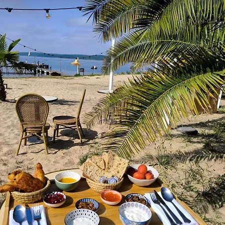 ホテル Latecoere ビスカロッス